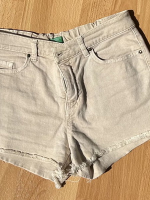 Benetton Μπεζ Τζιν Σορτσάκι με Λάστιχο στη Μέση μέγεθος EU 36
