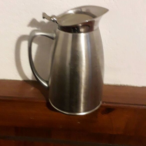 Thermal jug and inox milk jug set used