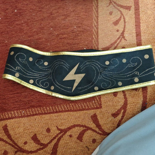 Carnival ribbon like new