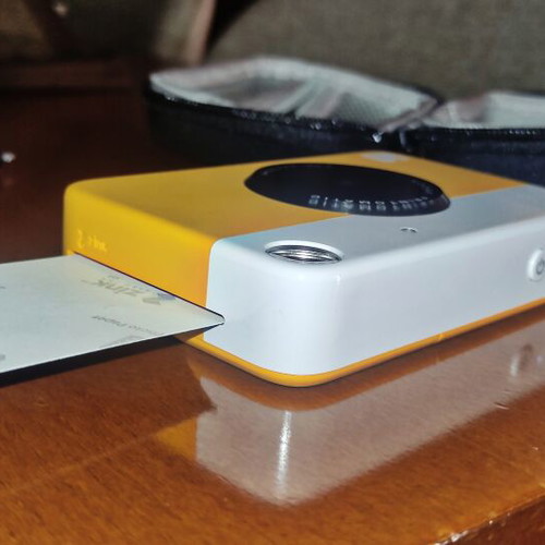Kodak Printomatic instant camera