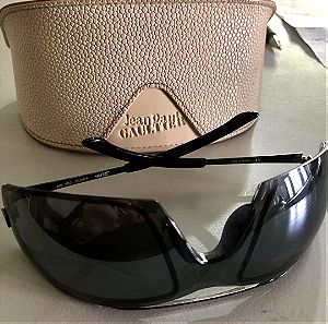 Γυαλιά ηλίου αυθεντικά Jean Paul Gaultier με την ορίτζιναλ θήκη.