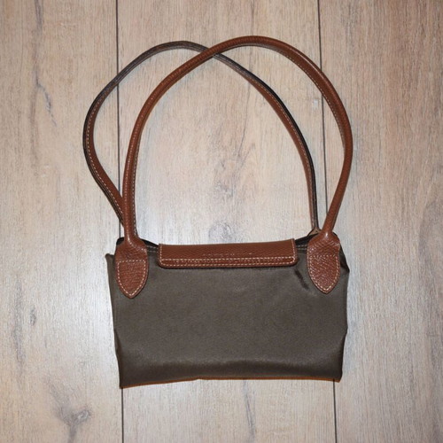 Longchamp hand bag used, green