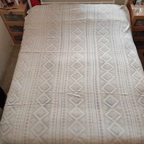 Handmade knitted bridal blankets used, set of 2 with free pillow cover