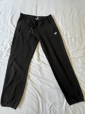 Adidas tracksuit used, size 38, black