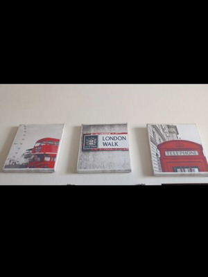 Triptych small canvases with London theme like new