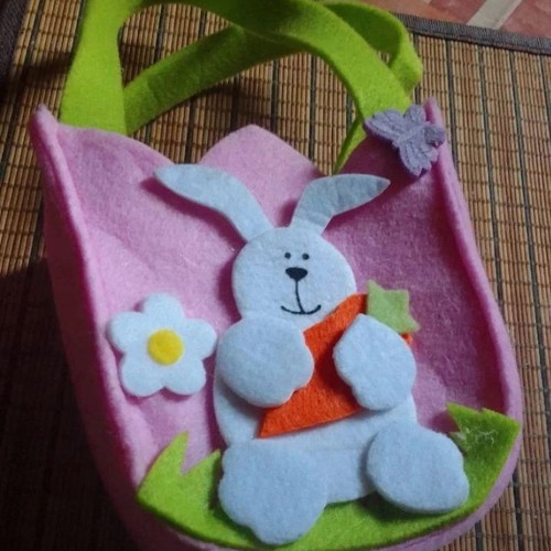 Easter decorative basket bag in excellent condition
