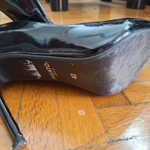 Migato black patent leather 12cm high heel pumps, size 40