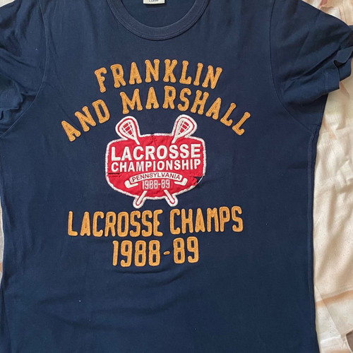 Branded t-shirts used in excellent condition, sizes L and M