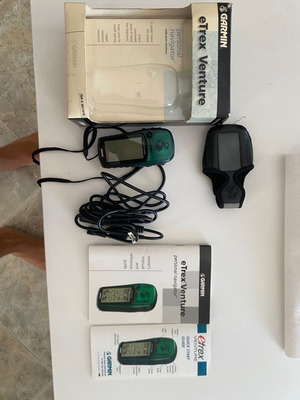 Garmin eTrex Venture GPS used with box and accessories