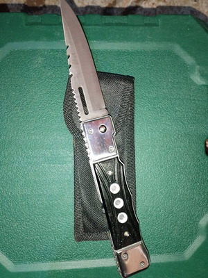 Safety folding knife new