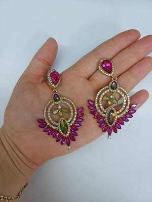 Evening earrings