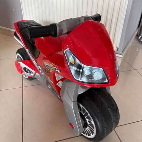 Bundle 3-in-1 Ride-On Motorcycle, Car and Inflatable Frog Toy used
