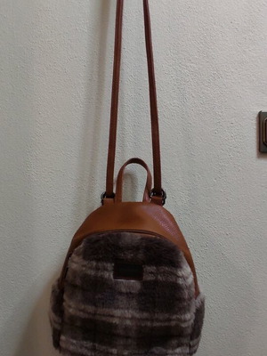 Backpack shoulder bag brown with fur like new