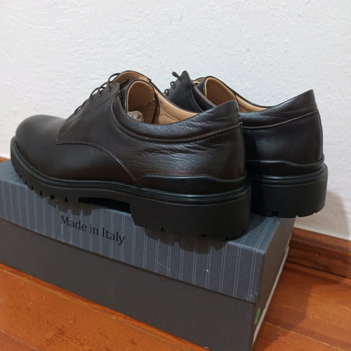 Giovanni Conti leather brown derby shoes new, size 41