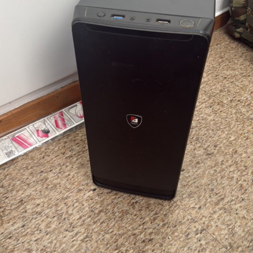 Midi Tower Case used in good condition