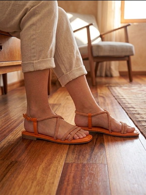 Marco Tozzi orange sandals with rhinestones, size 39