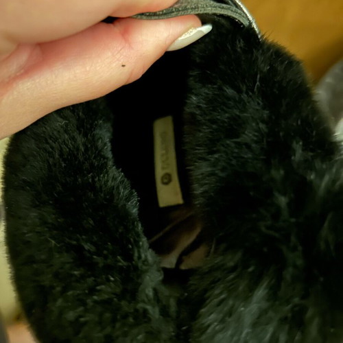 Women's shoes used, stylish with unique design, size 38