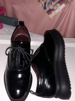 Oxford λουστρίνι δετό Νο38 Zara καινούργιο