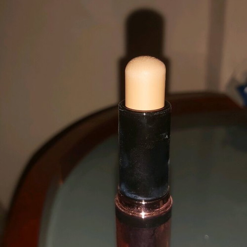 Revolution Highlighter & Contour stick like new