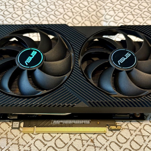 Asus GeForce RTX 3050 Dual V2 OC 8GB GDDR6 graphics card like new