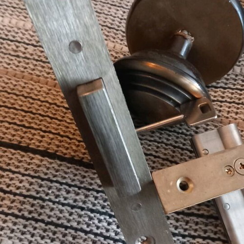 CISA lock set two locks and knob