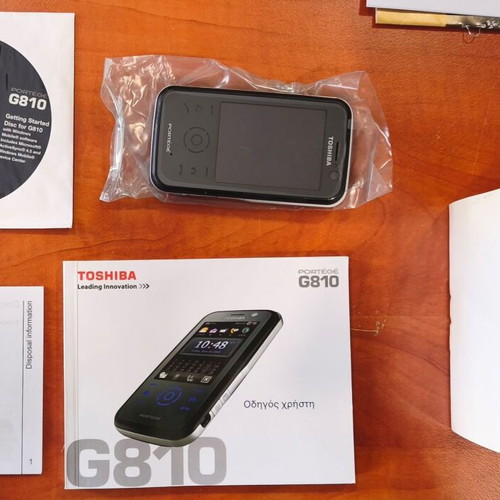 Toshiba Portege G810 телефон нов, черен, 3 MP камера