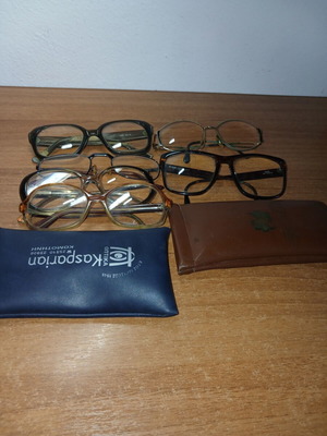 Eyeglasses used, pack all together