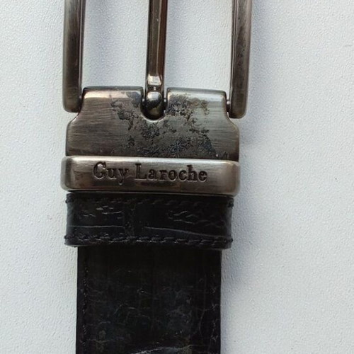 Guy Laroche leather belt like new, black and silver, 110cm