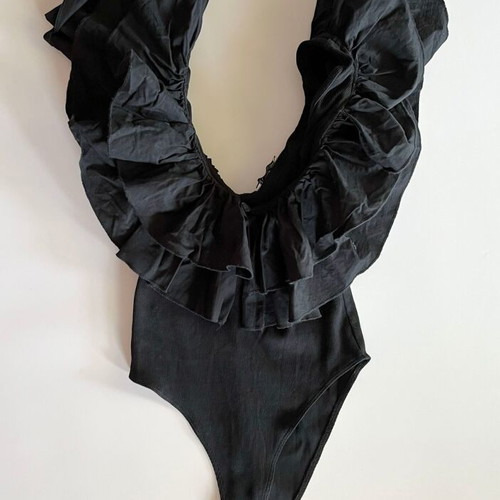 Zara bodysuit with ruffles like new, black, size M