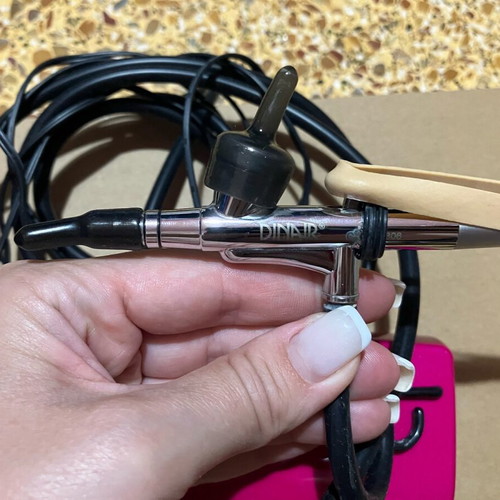 Dinair Airbrush for Makeup used, Beauty Basic Kit Light