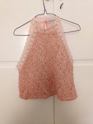 Top pink nude one size like new, lace with cut-out shoulders