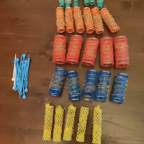 Hair rollers various sizes like new for hairdressing doll