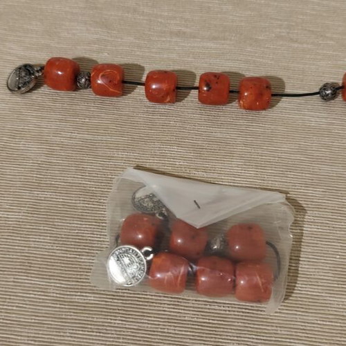 Worry beads with red beads new