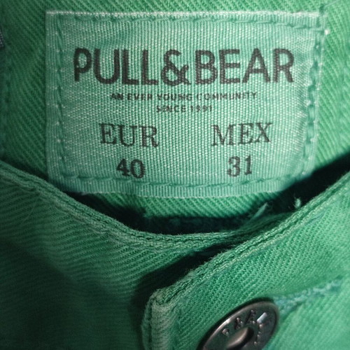 Pull & Bear men's green jeans, size EUR 40 / MEX 31