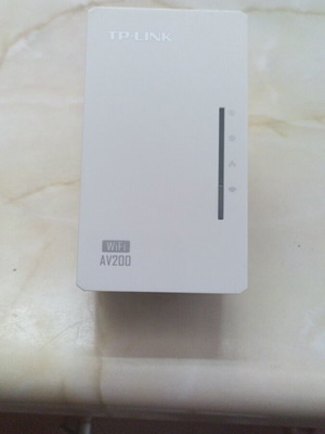 TP-Link TL-WPA2220 Powerline adapter σαν καινούργιο με Wi-Fi AV200