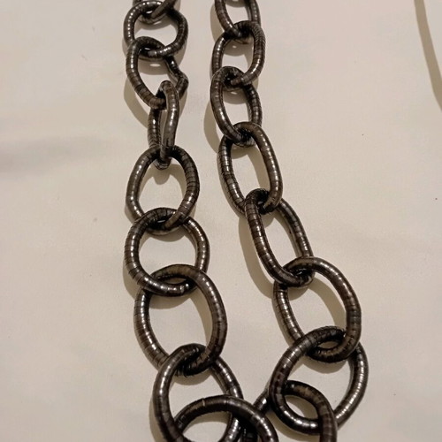 Long necklace like new