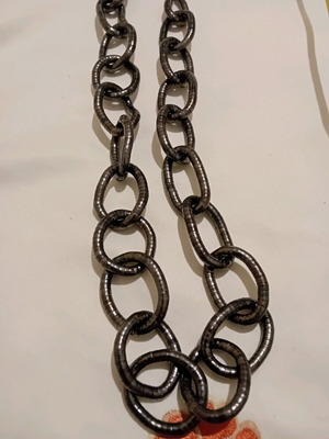 Long necklace like new