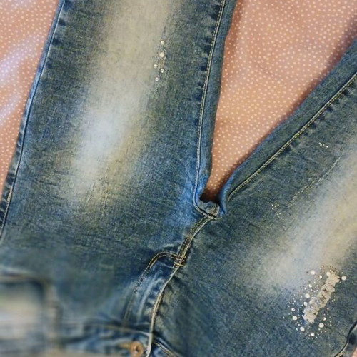 Elastic jeans with rhinestones like new, size L, blue