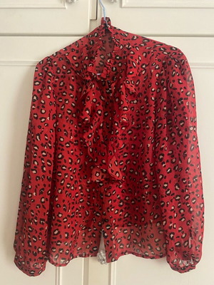 Light leopard print shirt used, size M/L, red