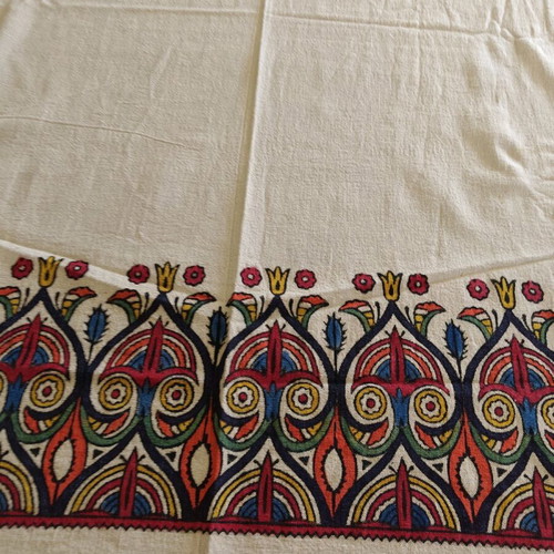 Linen batik curtain 140x245 like new without tape