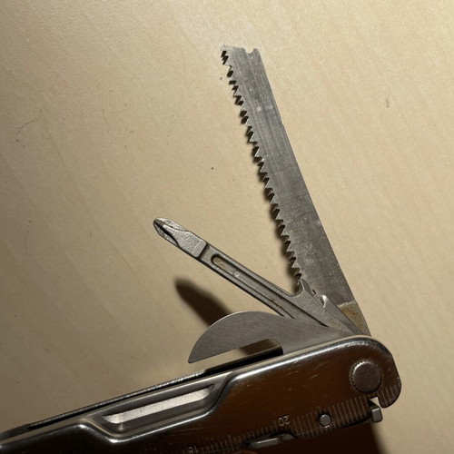 Leatherman Super Tool 300 used multitool