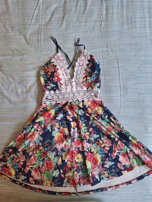 Floral summer dress με δαντέλα και ανοιχτή πλάτη, σαν καινούργιο, πολύχρωμο