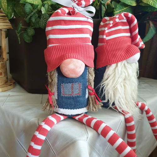 Decorative gnome pair new, handmade 25-27cm
