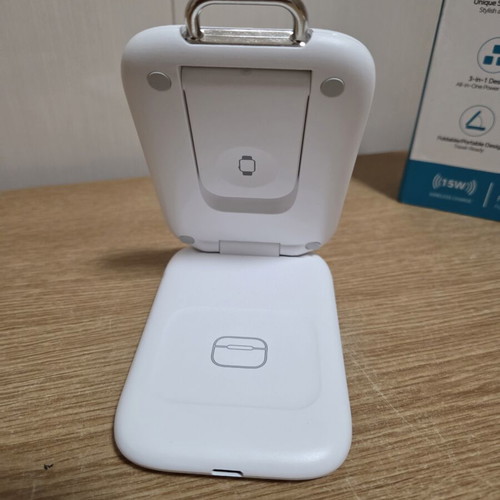 MagLeap Wireless Charging Stand 3-in-1 foldable magnetic charger