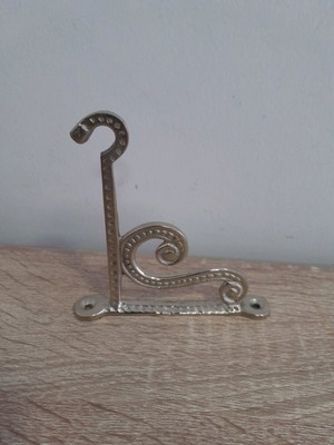 Wall bracket new with beautiful design for religious items