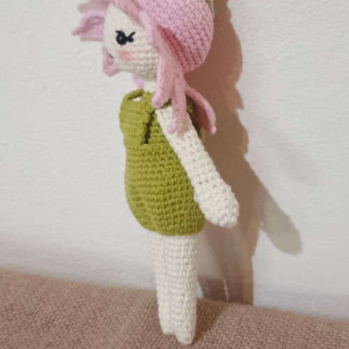 Knitted Loludoneraida Amigurumi Doll new with detachable accessories 19cm