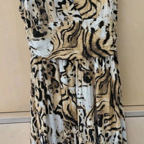 BSB Collection Midi Dress Tiger Print Medium like new
