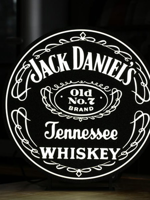 Jack Daniels Lightbox σαν καινούργιο, 24 εκ, λειτουργεί με USB και διακόπτη