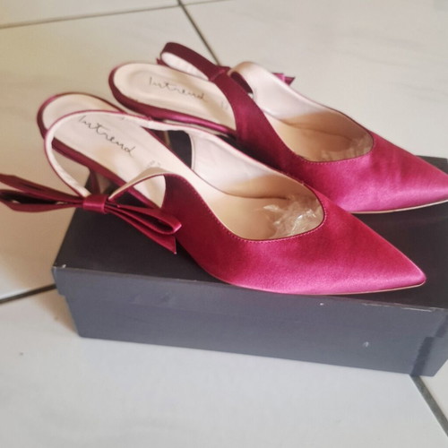 Intrend Max Mara satin low heel shoes size 40 like new, pink