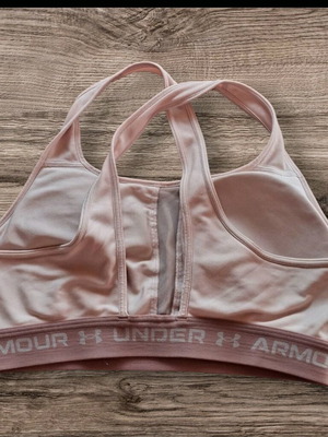 Under Armour γυναικείο μπουστάκι σαν καινούργιο, ροζ, μέγεθος S/XS